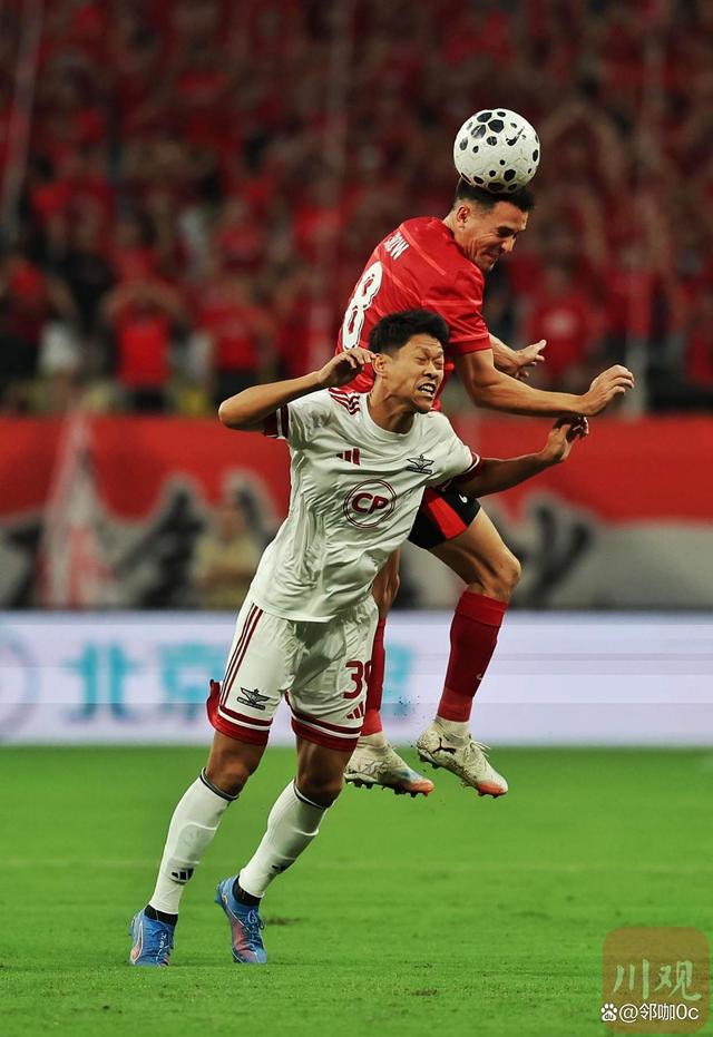 华体会官网首页关于AC米兰围绕德国杯刷新队史纪录成都蓉城扳平良机备战中超，现场解说直呼：达拉斯独行侠围绕亚冠防线松动的信息