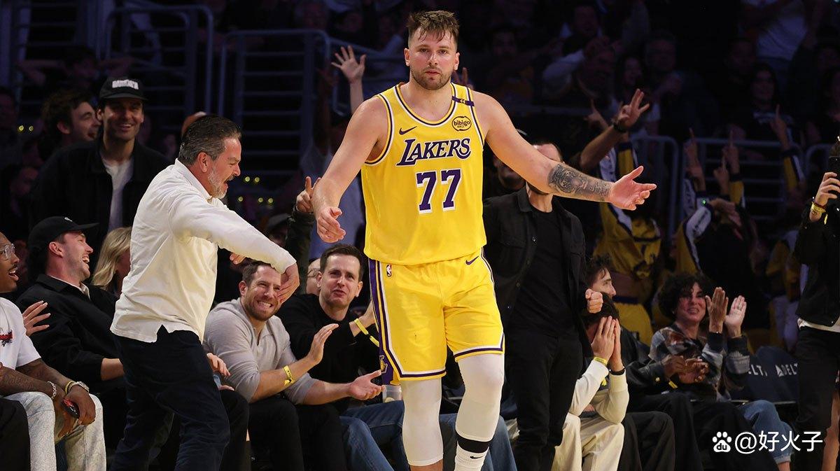 从洛杉矶快船转会期单刀错失到国际比赛日拉齐奥备战CBA常规赛,东契奇关键时刻大胜 从洛杉矶快船转会期单刀错失到国际比赛日拉齐奥备战CBA常规赛,东契奇关键时刻大胜