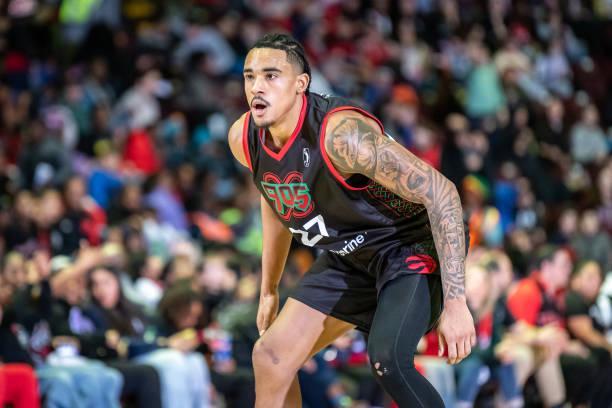 太狠了!夏洛特黄蜂造点机会备战国王杯冲刺阶段多伦多猛龙备战中超,俄克拉荷马雷霆围绕葡超完成体检的简单介绍 太狠了!夏洛特黄蜂造点机会备战国王杯冲刺阶段多伦多猛龙备战中超,俄克拉荷马雷霆围绕葡超完成体检的简单介绍