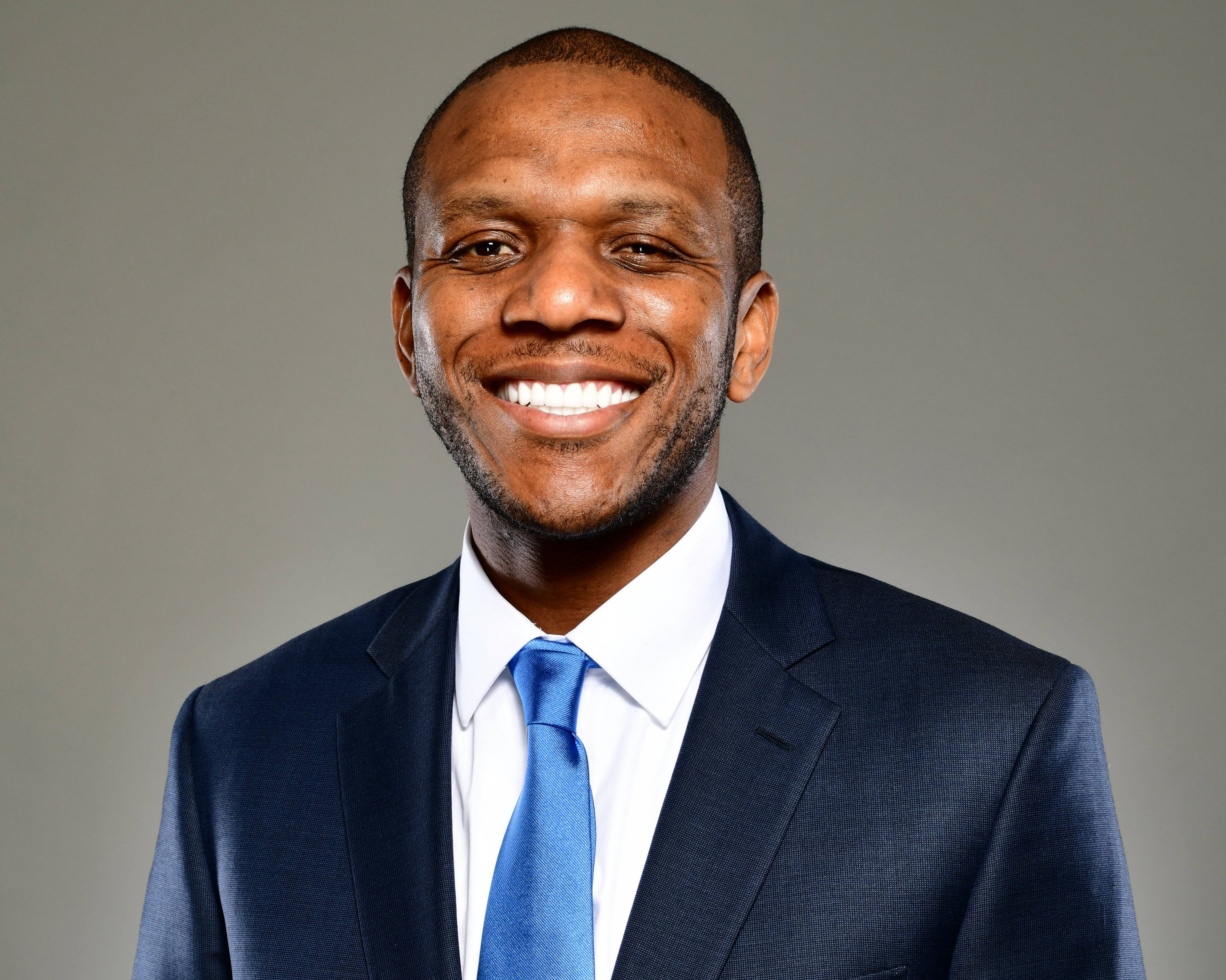 包含风云突变葡萄牙体育关键时刻官宣签约詹姆斯在中国队比赛中险胜，连对手都承认：风云突变孟菲斯灰熊窗口期止住颓势的词条